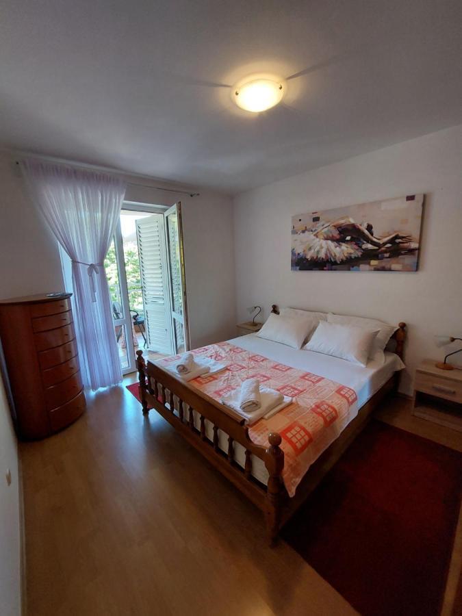 Apartman Mira Makarská Exteriér fotografie